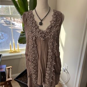 POL Taupe Floral Women's Tunic
